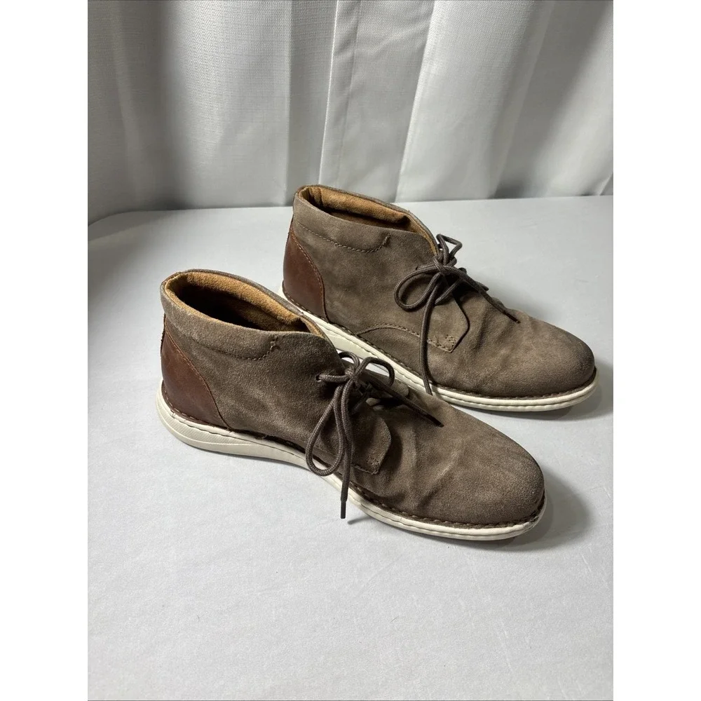 Born Men's Theo Chukka Taupe Brown Lightweight Boot Lace Up Size 10 Medium